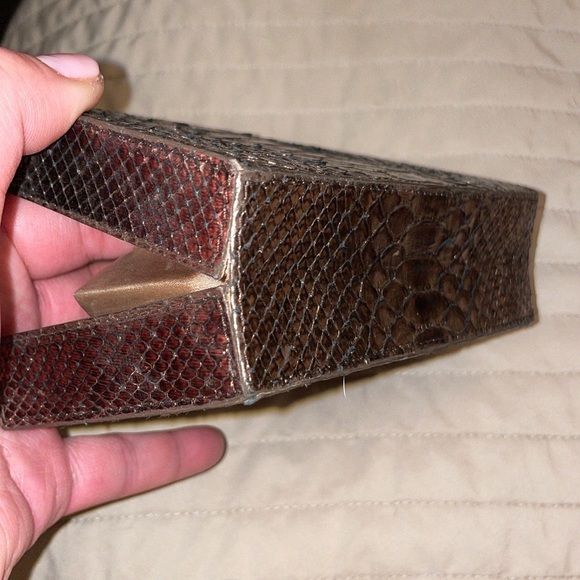 Nancy Gonzalez metallic python 🐍 snake scale evening clutch - Picture 13 of 15